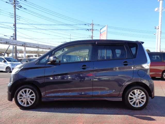 デイズ ６６０　ハイウェイスターＸ　シートヒーター装備当社下取りワンオーナー　Ｉ－ＳＴＯＰ　ＴＶナビ　シートヒーター付　スマキ－　地デジ　パワーウインドウ　運転席エアバッグ　デュアルエアバッグ　１オーナー　キーレス　ＡＵＴＯエアコン（17枚目）