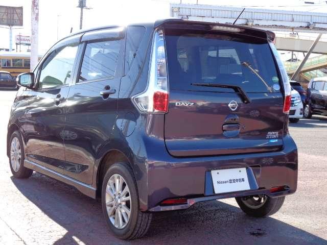 デイズ ６６０　ハイウェイスターＸ　シートヒーター装備当社下取りワンオーナー　Ｉ－ＳＴＯＰ　ＴＶナビ　シートヒーター付　スマキ－　地デジ　パワーウインドウ　運転席エアバッグ　デュアルエアバッグ　１オーナー　キーレス　ＡＵＴＯエアコン（20枚目）