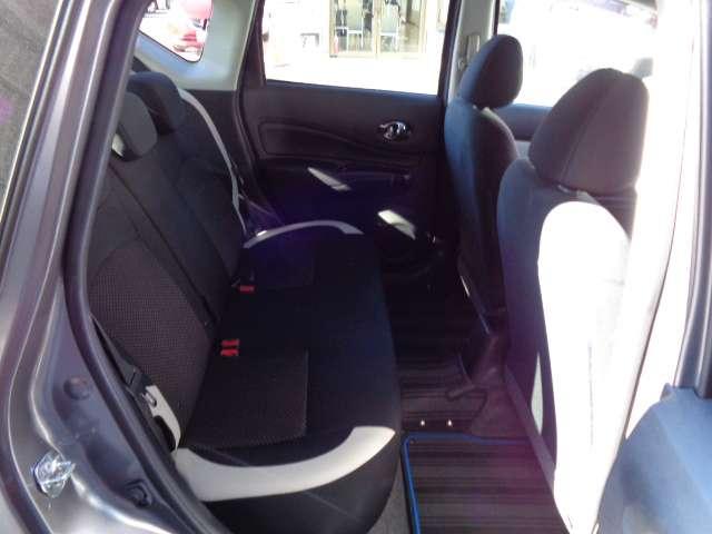 ノート １．２　ｅ－ＰＯＷＥＲ　Ｘ　メモリーナビ　ＡＶＭ　ＬＤＷ　ＥＴＣユニット　キーレスエントリ　セキュリティアラーム　バックモニタ　ＥＴＣ付　メモリーナビゲーション　パワーウインドウ　ＡＣ　アルミ　１オーナー車　レーンアシスト（16枚目）