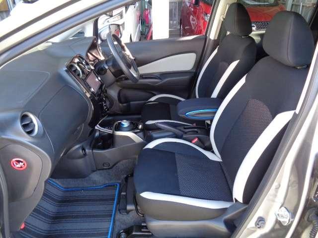 ノート １．２　ｅ－ＰＯＷＥＲ　Ｘ　メモリーナビ　ＡＶＭ　ＬＤＷ　ＥＴＣユニット　キーレスエントリ　セキュリティアラーム　バックモニタ　ＥＴＣ付　メモリーナビゲーション　パワーウインドウ　ＡＣ　アルミ　１オーナー車　レーンアシスト（20枚目）