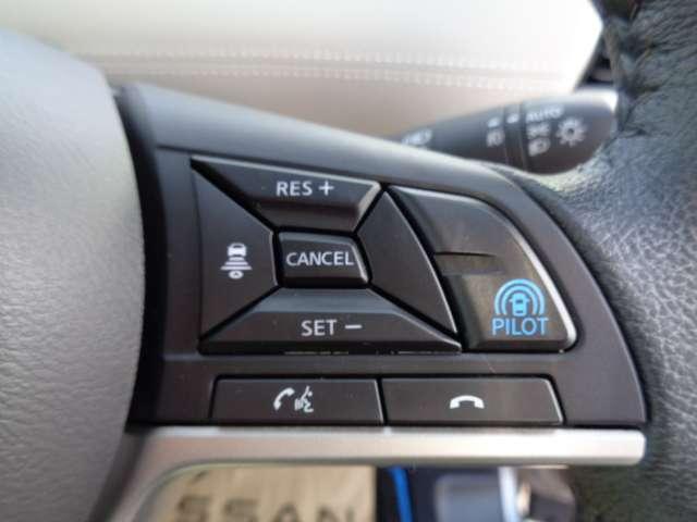 セレナ １．２　ｅ－ＰＯＷＥＲ　ハイウェイスター　Ｖ　プロパイロット装備当社下取りワンオーナー　スマートキープッシュスタート　左右パワースライドドア　エマージェンシーＢ　助手席エアバッグ　ＡＷ　ワンオーナー車　３列シート　ＥＴＣ車載器　ＬＫＡ　メモリナビ（3枚目）