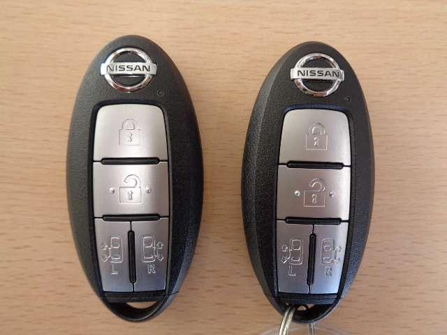 セレナ １．２　ｅ－ＰＯＷＥＲ　ハイウェイスター　Ｖ　プロパイロット装備当社下取りワンオーナー　スマートキープッシュスタート　左右パワースライドドア　エマージェンシーＢ　助手席エアバッグ　ＡＷ　ワンオーナー車　３列シート　ＥＴＣ車載器　ＬＫＡ　メモリナビ（23枚目）