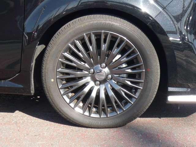 オーラ １．２　ＡＵＴＥＣＨ　プロパイロット装備当社展示試乗車ＵＰ車両　フルセグＴＶ　衝突被害軽減システム　シートヒーター　インテリジェントアラウンドビューモニター　ドライブレコーダー　バックカメラ　アルミホイール　ＥＴＣ（26枚目）