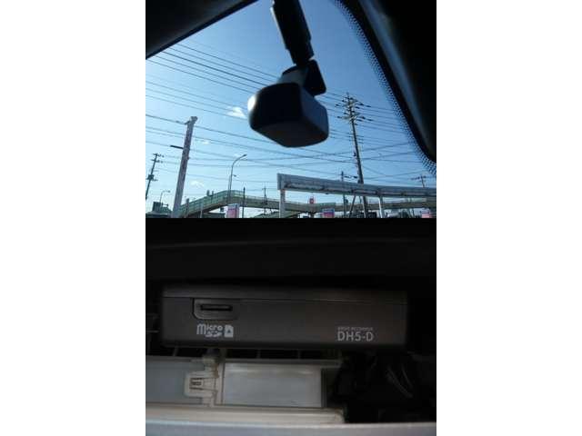 ルークス ６６０　ハイウェイスターＧターボ　アーバンクロム　プロパイロ　シートヒーター装備当社下取りワンオーナー　インテリジェントキー　１オーナー　フルタイム４ＷＤ　ブレーキサポート　盗難防止システム　寒冷地仕様　両側パワースライドドア　ドライブレコーダー　車線逸脱警報（2枚目）