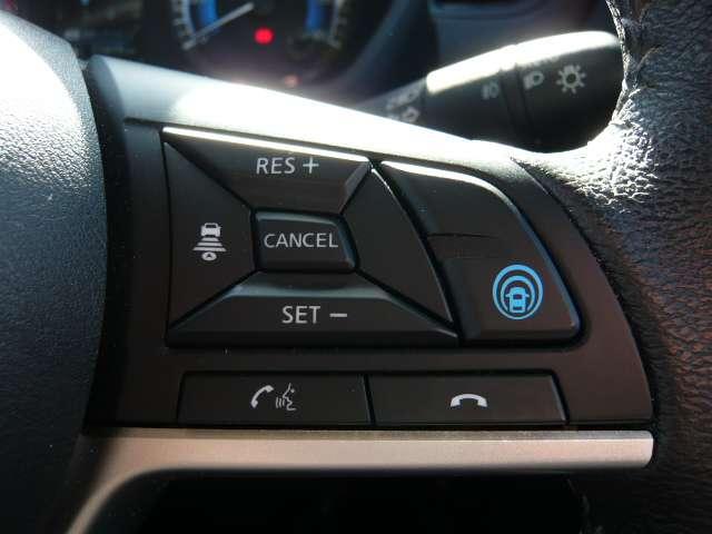 ルークス ６６０　ハイウェイスターＧターボ　アーバンクロム　プロパイロ　シートヒーター装備当社下取りワンオーナー　インテリジェントキー　１オーナー　フルタイム４ＷＤ　ブレーキサポート　盗難防止システム　寒冷地仕様　両側パワースライドドア　ドライブレコーダー　車線逸脱警報（7枚目）