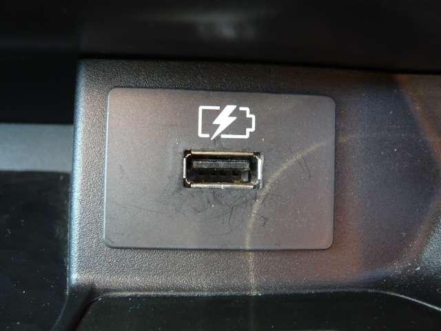 ルークス ６６０　ハイウェイスターＧターボ　アーバンクロム　プロパイロ　シートヒーター装備当社下取りワンオーナー　インテリジェントキー　１オーナー　フルタイム４ＷＤ　ブレーキサポート　盗難防止システム　寒冷地仕様　両側パワースライドドア　ドライブレコーダー　車線逸脱警報（29枚目）