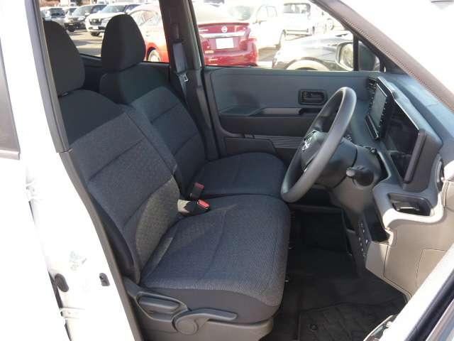 サクラ Ｘ　充電ケーブル付属当社展示試乗車ＵＰ車両　カーテンエアバッグ　ＡＴハイビーム　インテリキ　ＬＥＤランプ　試乗車アップ　フルセグ地デジ　ワンオーナー車　盗難防止装置　ＬＤＷ　ドライブレコーダー　ＥＴＣ（12枚目）