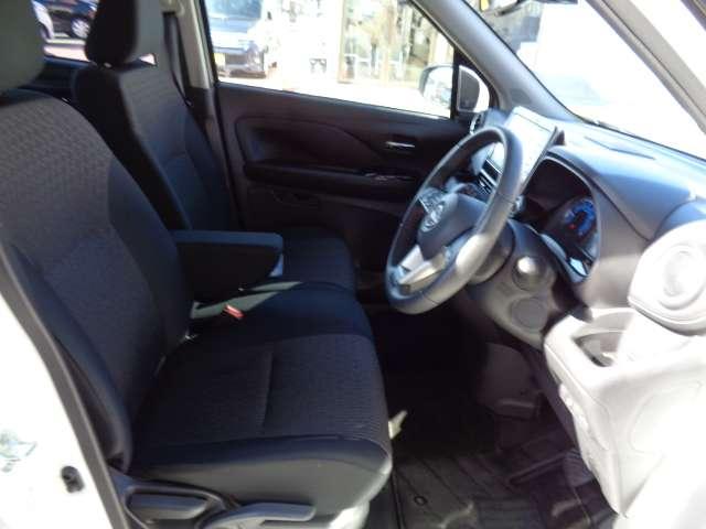 デイズ ６６０　ハイウェイスターＸ　コネクトナビ　アラウンドビューＭ　リアカメラ　衝突軽減ブレーキ　スマートキ　ＬＤＷ　地デジ　禁煙　ＡＡＣ　ＥＴＣ付き　ハイビームアシスト　ワンオーナー車　セキュリティ　ＬＥＤヘッドライト　ナビＴＶ（12枚目）