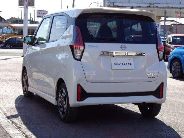 デイズ ６６０　ハイウェイスターＸ　コネクトナビ　アラウンドビューＭ　リアカメラ　衝突軽減ブレーキ　スマートキ　ＬＤＷ　地デジ　禁煙　ＡＡＣ　ＥＴＣ付き　ハイビームアシスト　ワンオーナー車　セキュリティ　ＬＥＤヘッドライト　ナビＴＶ（24枚目）