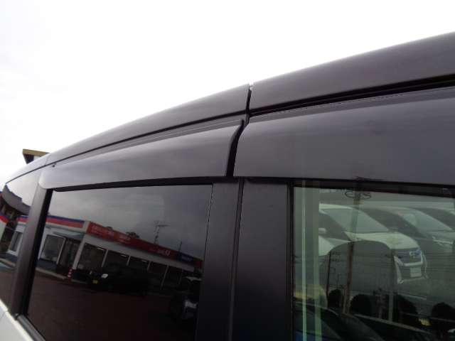 セレナ １．２　ｅ－ＰＯＷＥＲ　ハイウェイスター　Ｖ　後席モニター　プロパイロット　ドラレコ　スマートキープッシュスタート　左右パワースライドドア　エマージェンシーＢ　助手席エアバッグ　ＡＷ　ワンオーナー車　３列シート　ＥＴＣ車載器　ウォークスルー（21枚目）