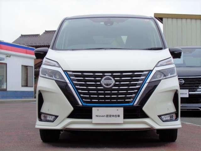 セレナ １．２　ｅ－ＰＯＷＥＲ　ハイウェイスター　Ｖ　後席モニター　プロパイロット　ドラレコ　スマートキープッシュスタート　左右パワースライドドア　エマージェンシーＢ　助手席エアバッグ　ＡＷ　ワンオーナー車　３列シート　ＥＴＣ車載器　ウォークスルー（23枚目）