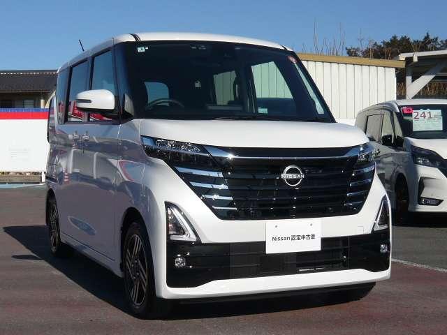 ルークス ６６０　ハイウェイスターＸ　ＳＯＳコール装備当社展示試乗車ＵＰ車両　誤発進抑制装置　アラウンドビュモニター　ワンオ－ナ－　ＡＷ　ＳＲＳ　キーフリーシステム　ドライブレコーダ　地デジ　車線逸脱防止　ハイビームアシスト　スマートキ（18枚目）