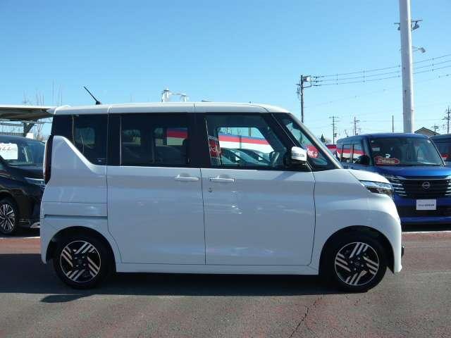 ルークス ６６０　ハイウェイスターＸ　ＳＯＳコール装備当社展示試乗車ＵＰ車両　誤発進抑制装置　アラウンドビュモニター　ワンオ－ナ－　ＡＷ　ＳＲＳ　キーフリーシステム　ドライブレコーダ　地デジ　車線逸脱防止　ハイビームアシスト　スマートキ（19枚目）