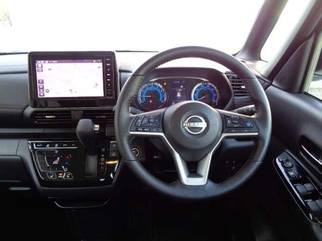 �Ԃ̎�������Ȃ��Ă��^�]�Ȃɍ����Ă݂�Ɖ��ƂȂ��ǂ������I�Ƃ��C�}�C�`���ȁA�Ƃ������܂��B�����炱�����񂲎��g�̖ڂŎ�ő̂Ŏ��ۂɐG��Ē��������̂ł��B