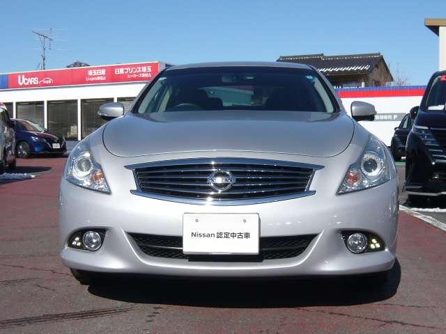 スカイライン ２．５　２５０ＧＴ　前席パワー装備当社下取りワンオーナー車　セキュリティー　スマートキ　バックビューカメラ　ワンオーナー　ナビ＆ＴＶ　パワーウインドウ　オートエアコン　サイドカメラ　ＥＴＣ　ドライブレコーダー　エアバッグ（15枚目）