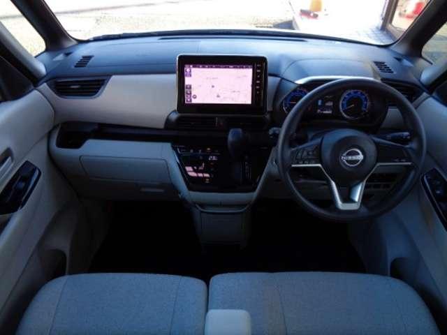 ルークス ６６０　Ｘ　社用車ＵＰ　アラウンドビュー　ドラレコ　アイスト　オートＬＥＤ　両側自動ドア　自動被害軽減ブレーキ　フルセグテレビ　禁煙　レーンアシスト　１オーナー　インテリジェントキ－　パワーウインドウ　ＥＴＣ（3枚目）