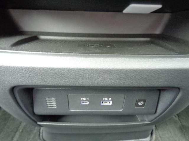 セレナ 1.4 e-4ORCE ハイウェイスターV 4WD 寒冷地クリア・ホットプラスPKG レーダークルコン フルセグTV レーンアシスト 寒冷地 LED 4WD フルオートエアコン ETC シートヒーター 3列シート ドラレコ 禁煙車 アルミホイール(16枚目)