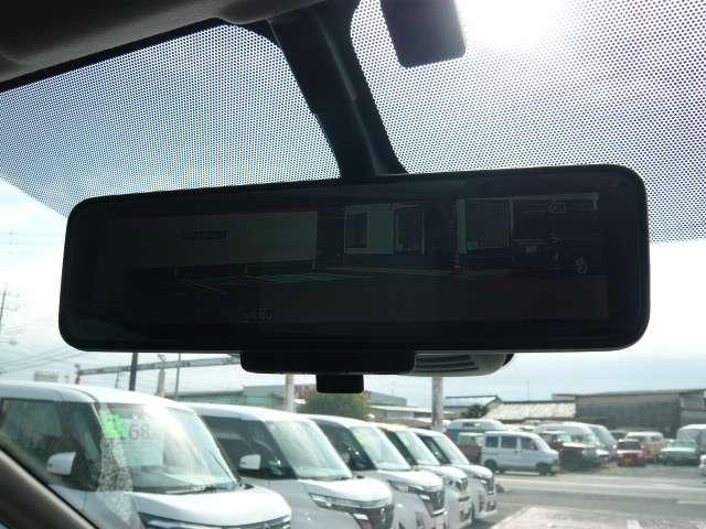 セレナ １．２　ｅ－ＰＯＷＥＲ　ハイウェイスター　Ｖ　後席用モニター装備当社下取りワンオーナー　キーレスエントリ　レーダークルーズＣ　衝突軽減ブレーキシステム　スマートキーＰスタート　１オーナ　３列シート　車線逸脱　ＬＥＤヘッドライト　ＥＴＣ　ＡＷ（8枚目）