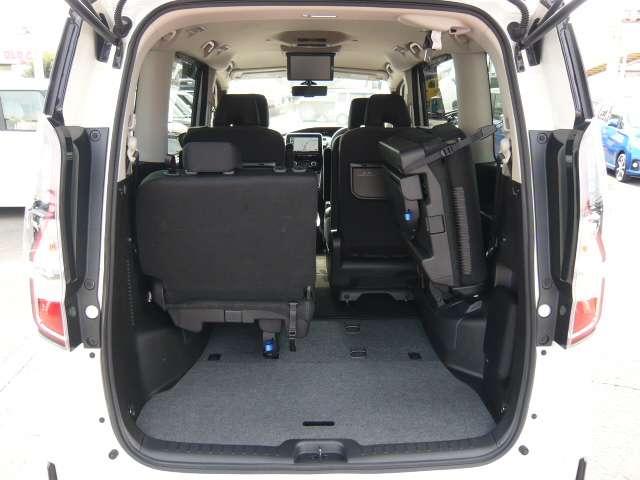 セレナ １．２　ｅ－ＰＯＷＥＲ　ハイウェイスター　Ｖ　後席用モニター装備当社下取りワンオーナー　キーレスエントリ　レーダークルーズＣ　衝突軽減ブレーキシステム　スマートキーＰスタート　１オーナ　３列シート　車線逸脱　ＬＥＤヘッドライト　ＥＴＣ　ＡＷ（36枚目）