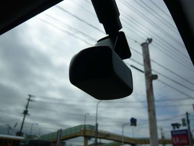 ルークス ６６０　ハイウェイスターＧターボ　プロパイロット　エディショ　前後ドライブレコーダー装備当社下取りワン　エマジェンシーブレーキ　両側パワースライドドアー　１オーナー車　スマキー　パワーウィンドウ　ＬＥＤランプ　レーダークルーズ　レーンキープアシスト　ＥＴＣ　ＰＳ（31枚目）