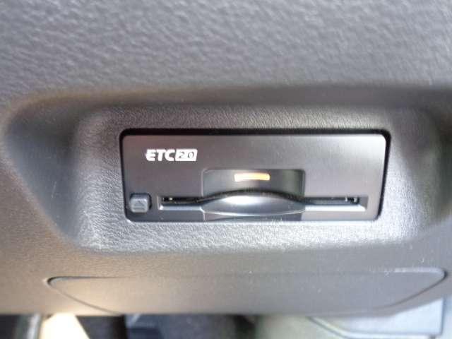 エクストレイル １．５　Ｇ　ｅ－４ＯＲＣＥ　４ＷＤ　プロパイロット　ＬＤＷ　ＬＤＰ　ＢＳＷ　ＢＳＩ　ＬＤＷ　本革シート　フルセグＴＶ　ＬＥＤライト　点検記録簿　ハイビームアシスト　ＡＷ　ドライブレコーダー　オートエアコン　パークアシスト　シートヒータ（8枚目）