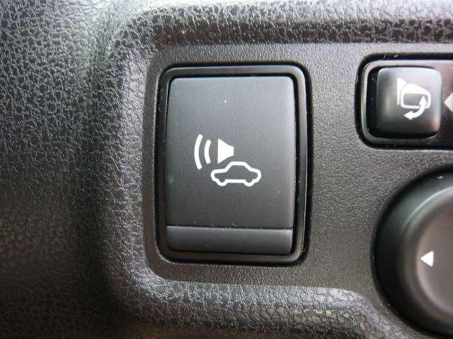 ノート １．２　ｅ－ＰＯＷＥＲ　Ｘ　スマートミラー装備当社下取りワンオーナー　衝突安全ブレーキ　アラウンドビュ－モニタ－　スマートキ－　地上デジタル　レーンアシスト　Ｗエアバック　ナビ・ＴＶ　１オーナー車　盗難防止システム　ＡＡＣ（23枚目）