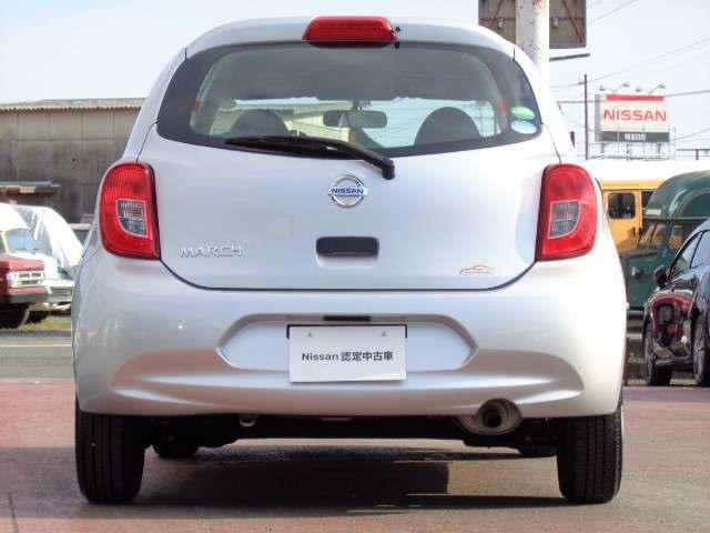 マーチ １．２　Ｓ　ＶＤＣ　ＡＭ・ＦＭチューナ－　リモコンキ－　ダブルエアバック　運転席エアバック　ワンオーナ－　リモコンキー　パワーウインド　ＰＳ　マニュアルエアコン　ＡＢＳ（23枚目）