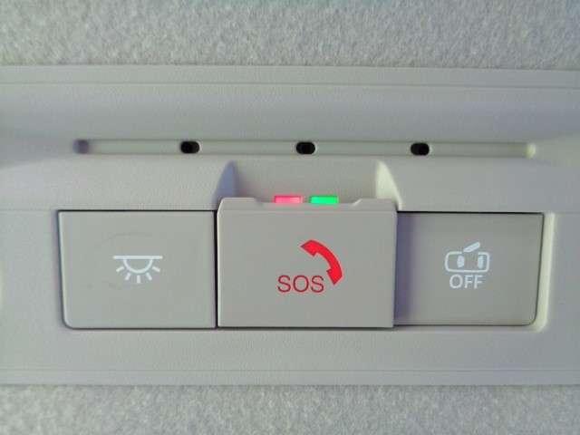 セレナ １．４　ｅ－４ＯＲＣＥ　ハイウェイスターＶ　４ＷＤ　社用車ＵＰ　後席モニタ－　寒冷地仕様　シ－トヒ－タ－　展示・試乗車ＵＰ　スマートキー　追従クルーズ　フルセグ　レーンキープアシスト　ＬＥＤヘッドランプ　寒冷地仕様　４ＷＤ　ドラレコ　フルオートエアコン（17枚目）