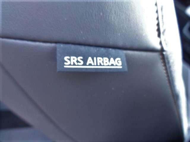 セレナ １．４　ｅ－４ＯＲＣＥ　ハイウェイスターＶ　４ＷＤ　社用車ＵＰ　後席モニタ－　寒冷地仕様　シ－トヒ－タ－　展示・試乗車ＵＰ　スマートキー　追従クルーズ　フルセグ　レーンキープアシスト　ＬＥＤヘッドランプ　寒冷地仕様　４ＷＤ　ドラレコ　フルオートエアコン（51枚目）