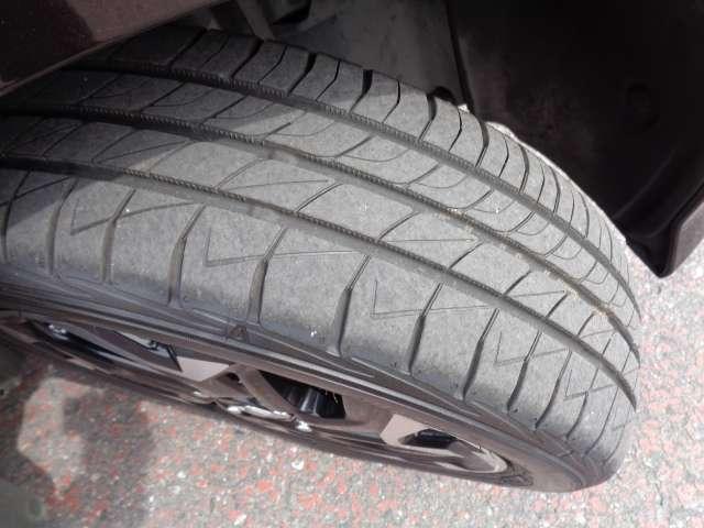 Ｎ－ＢＯＸカスタム カスタム　６６０　Ｇ　ＥＸ　ターボ　ホンダセンシング　ホンダセンシング　メモリーナビ　スマートキ－　メモリナビ　ＡＷ　ＬＫＡＳ　ＡＣ　Ｒカメ　サイドエアバッグ　クルコン　Ｆセグ　ＬＥＤヘットライト　ナビＴＶ　盗難防止装置　ＥＴＣ　パワーステアリング　ＰＷ（16枚目）