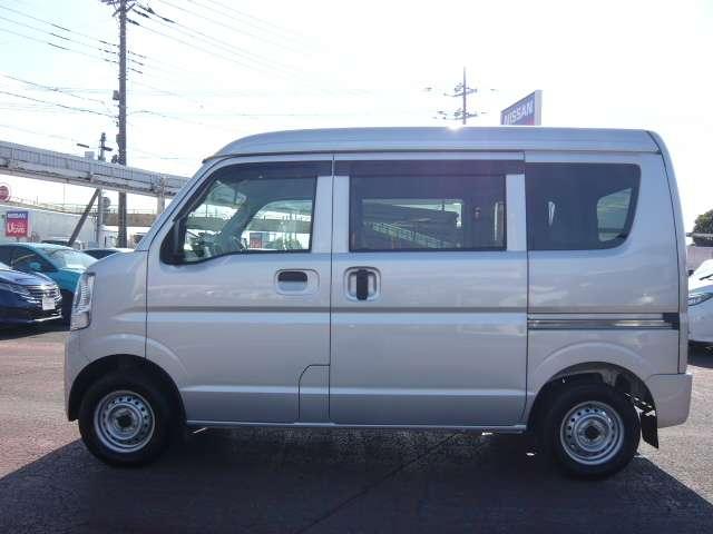 ＮＶ１００クリッパーバン ６６０　ＤＸ　ハイルーフ　５ＡＧＳ車　当社下取りワンオーナー車　ナビＴＶ　メモリーナビ　デュアルエアバック　ワンセグＴＶ　ワンオーナー車　キーレス　ＰＳ　ＡＢＳ付き　運転席エアバック　エアコン（14枚目）