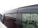 サイドビューをさらに洗練。雨天時にも窓を少し開けて車内換気が可能に。
