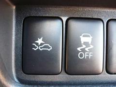 ���ޡ������󥷡��֥졼��������������κݤ�֥졼���򥢥����Ȥ����ﳲ�ηڸ��򤷤Ƥ���ޤ��� 3