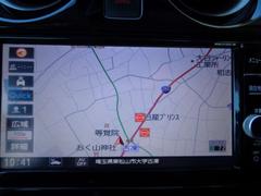 ���Ф����ݤ����Ω�ġ��������꡼�ʥ��դ����ե륻���ԣ֡��ģ֣ĺ������£�����������衦���饦��ɥӥ塼��˥���������ǽ�⽼�¤��Ƥ��ޤ��� 2