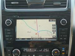 ���Ф����ݤ����Ω�ġ��������꡼�ʥ��դ����ե륻���ԣ֡��ģ֣ĺ������£�����������衦���饦��ɥӥ塼��˥���������ǽ�⽼�¤��Ƥ��ޤ��� 5