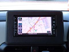 ���Ф����ݤ����Ω�ġ��������꡼�ʥ��դ����ե륻���ԣ֡��£�����������衦���饦��ɥӥ塼��˥���������ǽ�⽼�¤��Ƥ��ޤ��� 7