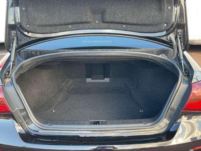 タイヤの溝あります。