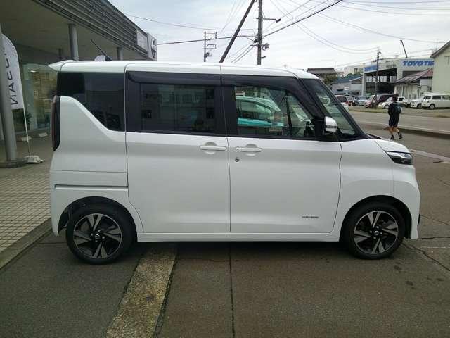 ルークス ６６０　ハイウェイスターＧターボ　４ＷＤ　フルタイム４ＷＤ　ドライブレコーダ搭載（6枚目）