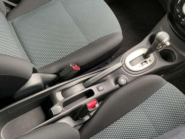 ノート １．２　Ｘ　ＦＯＵＲ　４ＷＤ　ワンオーナー（8枚目）
