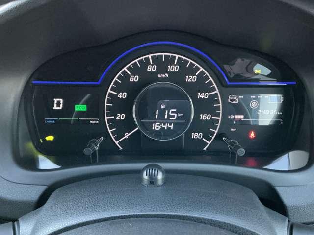 ノート 1.2 e-POWER X FOUR シーギア 4WD(5枚目)