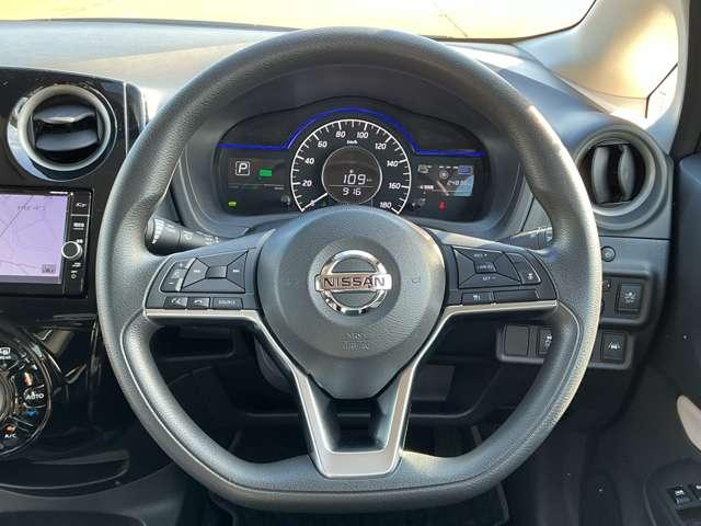 ノート 1.2 e-POWER X FOUR シーギア 4WD(9枚目)