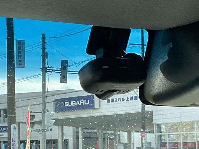 タント ６６０　カスタム　Ｘ　トップエディション　ＳＡＩＩＩ　４ＷＤ　ワンオーナー（8枚目）