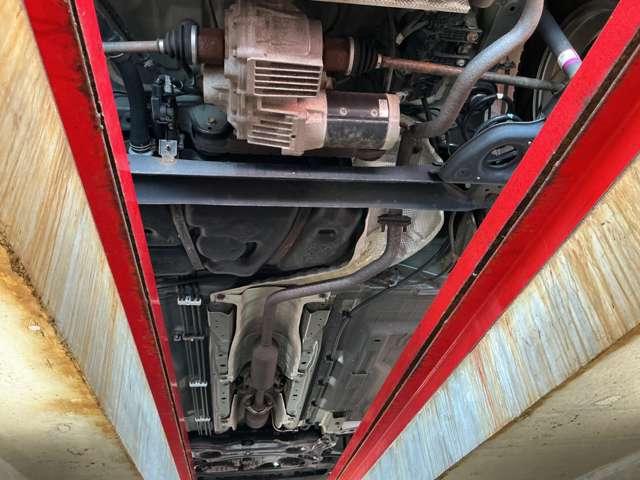 ノート １．２　メダリスト　Ｘ　ＦＯＵＲ　スマートセーフティ　エディション　４ＷＤ　ワンオーナー（4枚目）