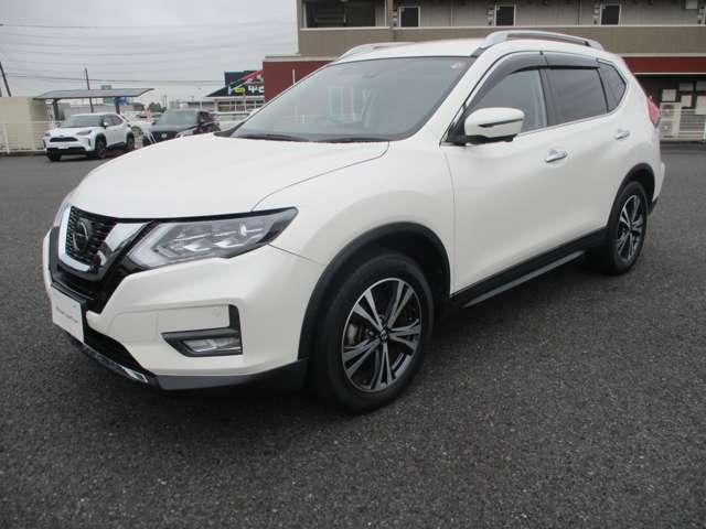 エクストレイル ２．０　２０Ｘｉ　２列車　４ＷＤ　プロパイロット／純正ナビ／ＬＥＤライト　セキュリティ　リアカメラ　追従クルーズ　ＬＥＤ　ドライブレコーダ　禁煙車　インテリジェントキー　ＬＤＷ　サイドカメラ　ＥＴＣ　Ａストップ　ＡＡＣ　ナビ＆ＴＶ　メモリーナビ　キーフリー　アルミホイール（2枚目）