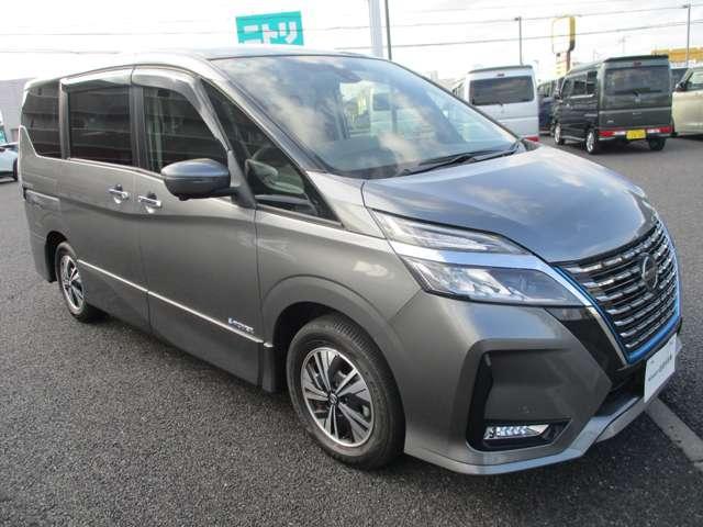 セレナ e-パワー ハイウェイスターV 日産プレミアム認定中古車(2年保証 走行距離無制限) 日産プロパイロット機能 純正ナビ アラウンドビューモニタ LEDヘッドライト 社外ドライブレコーダー ETC 両側オートスライドドア(11枚目)