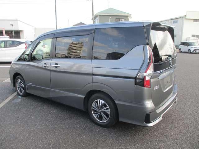セレナ e-パワー ハイウェイスターV 日産プレミアム認定中古車(2年保証 走行距離無制限) 日産プロパイロット機能 純正ナビ アラウンドビューモニタ LEDヘッドライト 社外ドライブレコーダー ETC 両側オートスライドドア(13枚目)