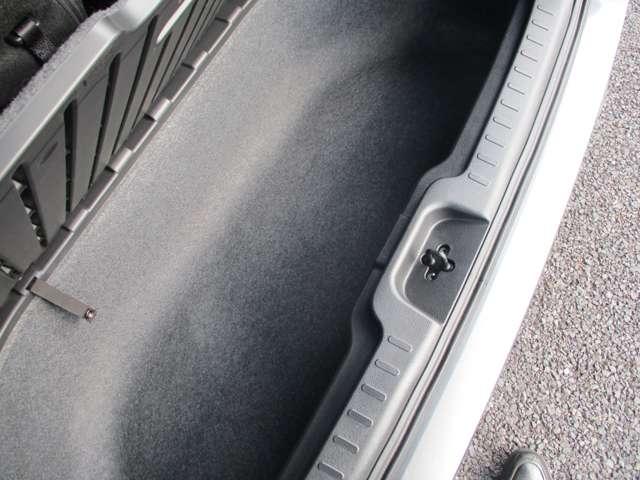 セレナ e-パワー ハイウェイスターV 日産プレミアム認定中古車(2年保証 走行距離無制限) 日産プロパイロット機能 純正ナビ アラウンドビューモニタ LEDヘッドライト 社外ドライブレコーダー ETC 両側オートスライドドア(20枚目)