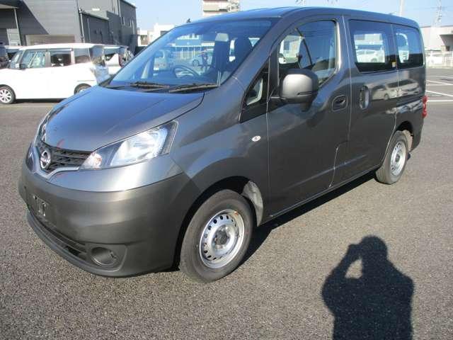 NV200バネットバン DX 日産認定中古車(1年保証 走行距離無制限) レンタアップ車 エマージェンシーブレーキレス オーディオレス 前席パワーウィンドウ オートライト アイドリングストップ リモコンキー(2枚目)