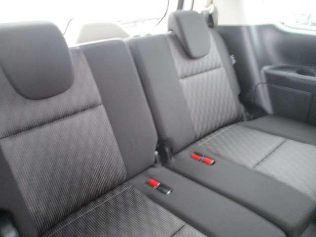 セレナ e-パワー ハイウェイスターV 日産プレミアム認定中古車(2年保証 走行距離無制限) 日産プロパイロット機能 純正大画面ナビ アラウンドビューモニタ LEDヘッドライト ETC 純正ドラレコ スマートルームミラー(8枚目)