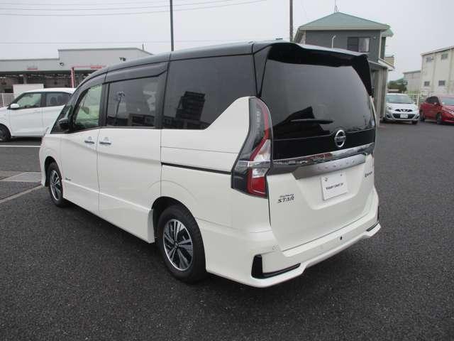 セレナ e-パワー ハイウェイスターV 日産プレミアム認定中古車(2年保証 走行距離無制限) 日産プロパイロット機能 純正大画面ナビ アラウンドビューモニタ LEDヘッドライト ETC 純正ドラレコ スマートルームミラー(14枚目)